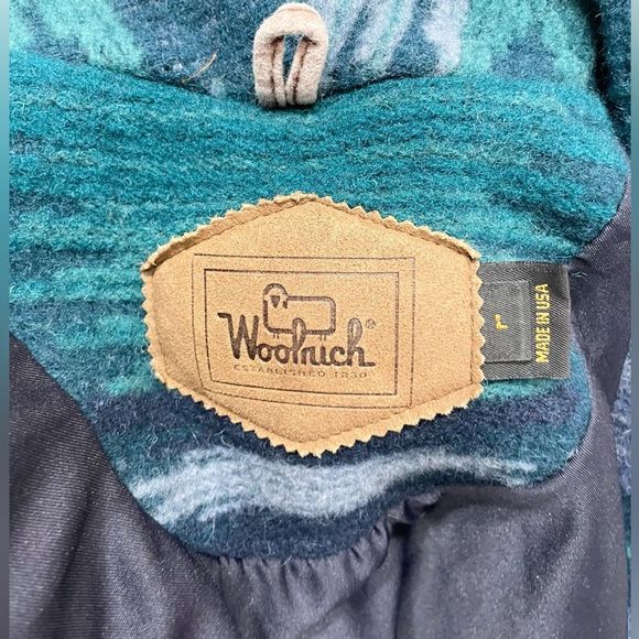 Vintage Woolrich Aztec Coat - Picture 4 of 4